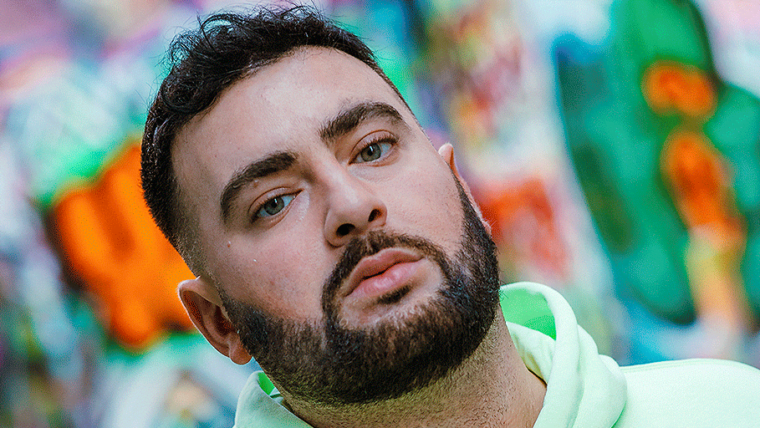 Champion: la nueva canción de Ennio, un himno a la victoria