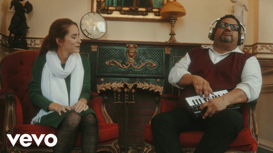 “Un año más”, el emotivo lanzamiento musical navideño del dúo Mariannah y Diego