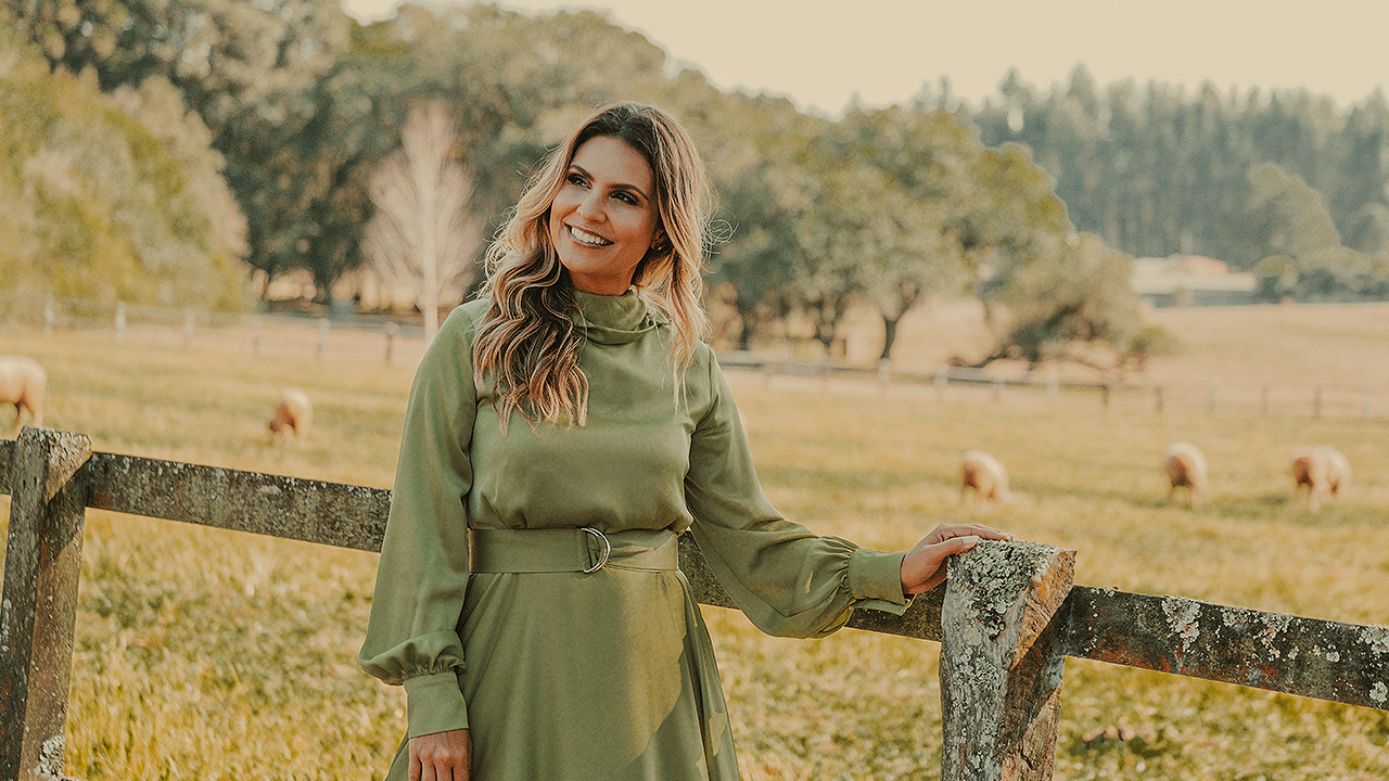Aline Barros y Danny Gokey presentan «Rey de Gloria»