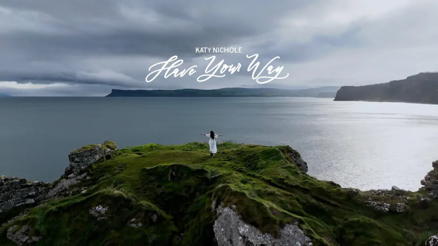 Katy Nichole alcanza el puesto número 1 en radio con Have Your Way