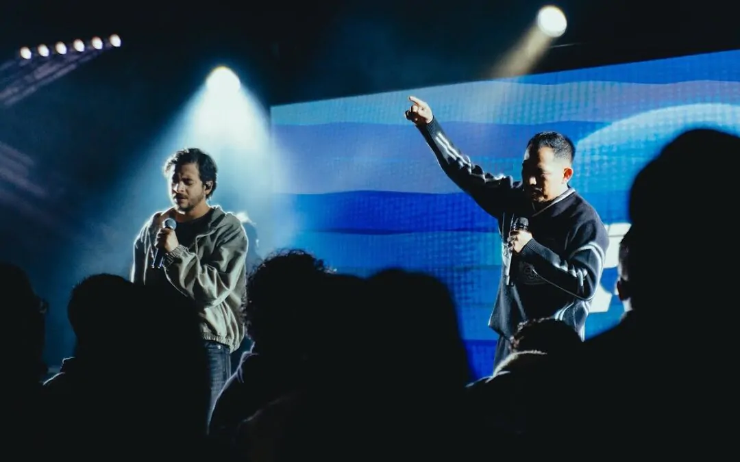 Adán Osorio lanza “Senda Antigua” junto a Pedro Pablo Quintero: un llamado a volver al camino de Dios